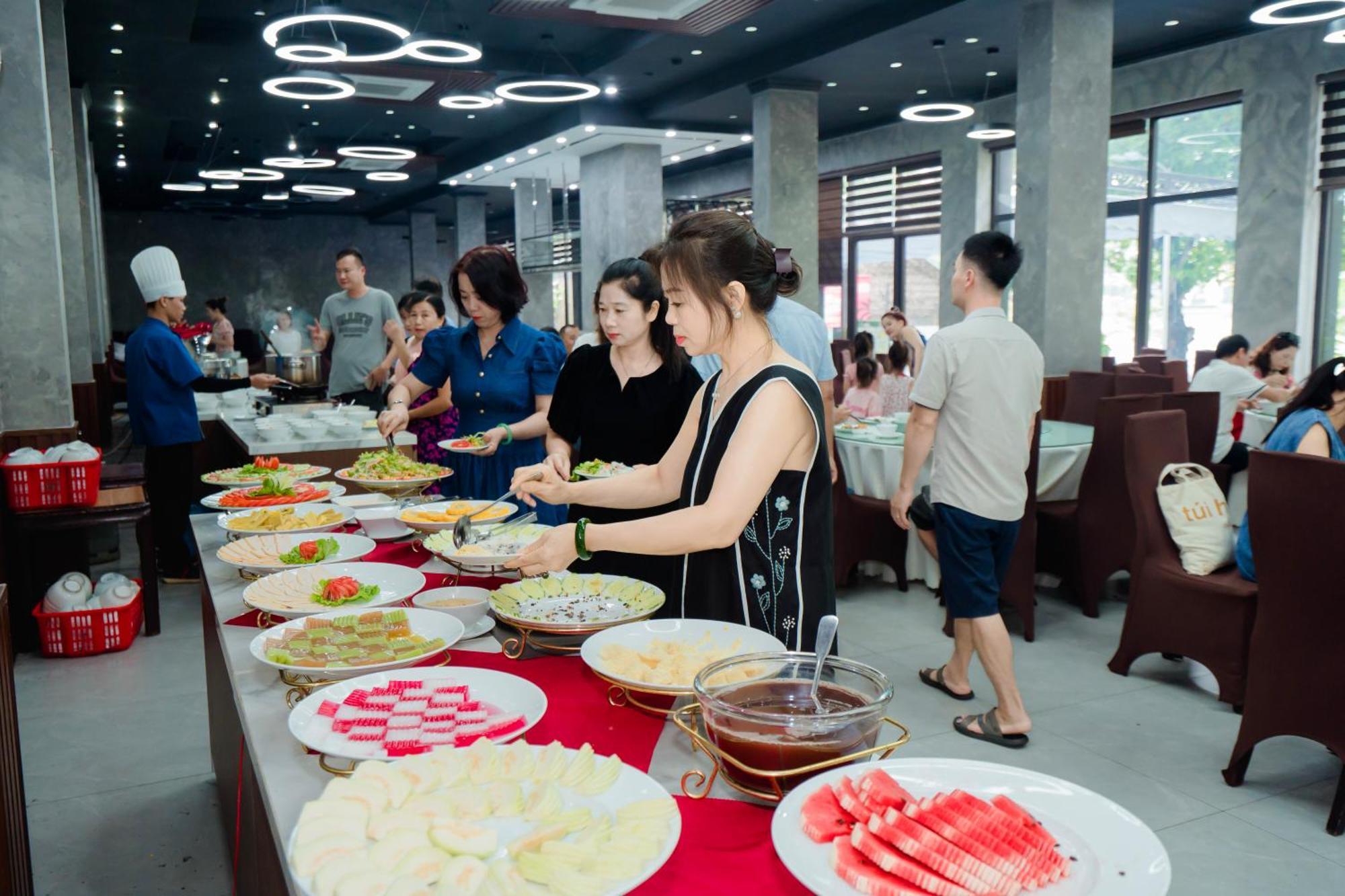 Bach Dang Ha Long Hotel Экстерьер фото