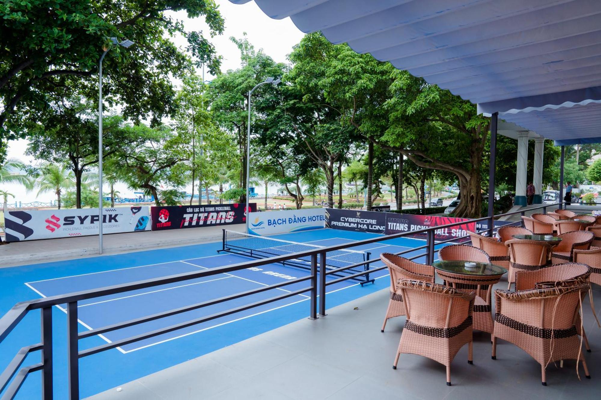 Bach Dang Ha Long Hotel Экстерьер фото